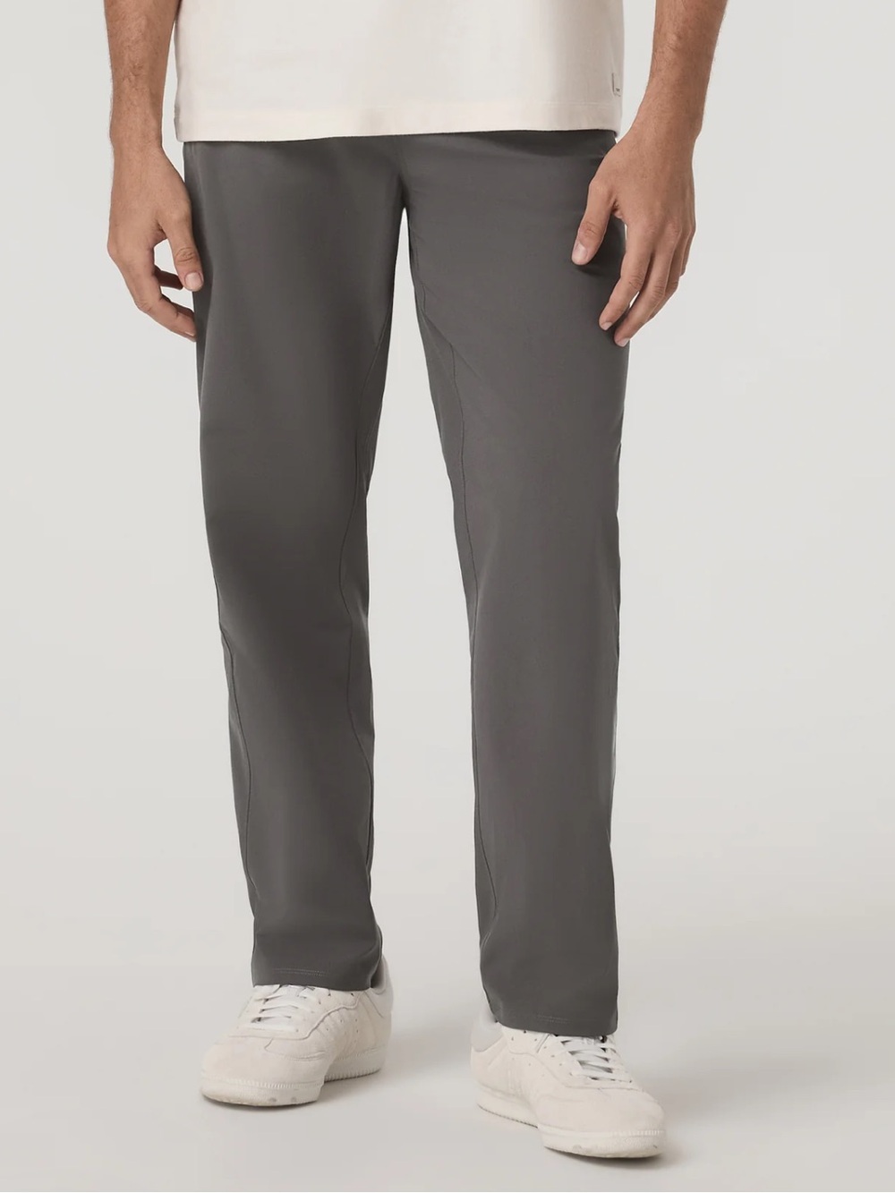 Vuori Men’s Meta Pant Athletic Warm Grey Size 32 VW430